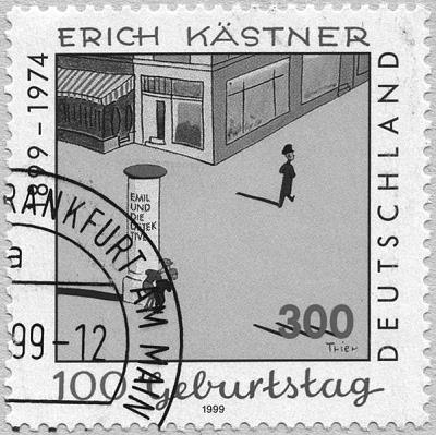 Briefmarke mit einer Szene aus Emil und die Detektive zu Ehren von Erich Kästner